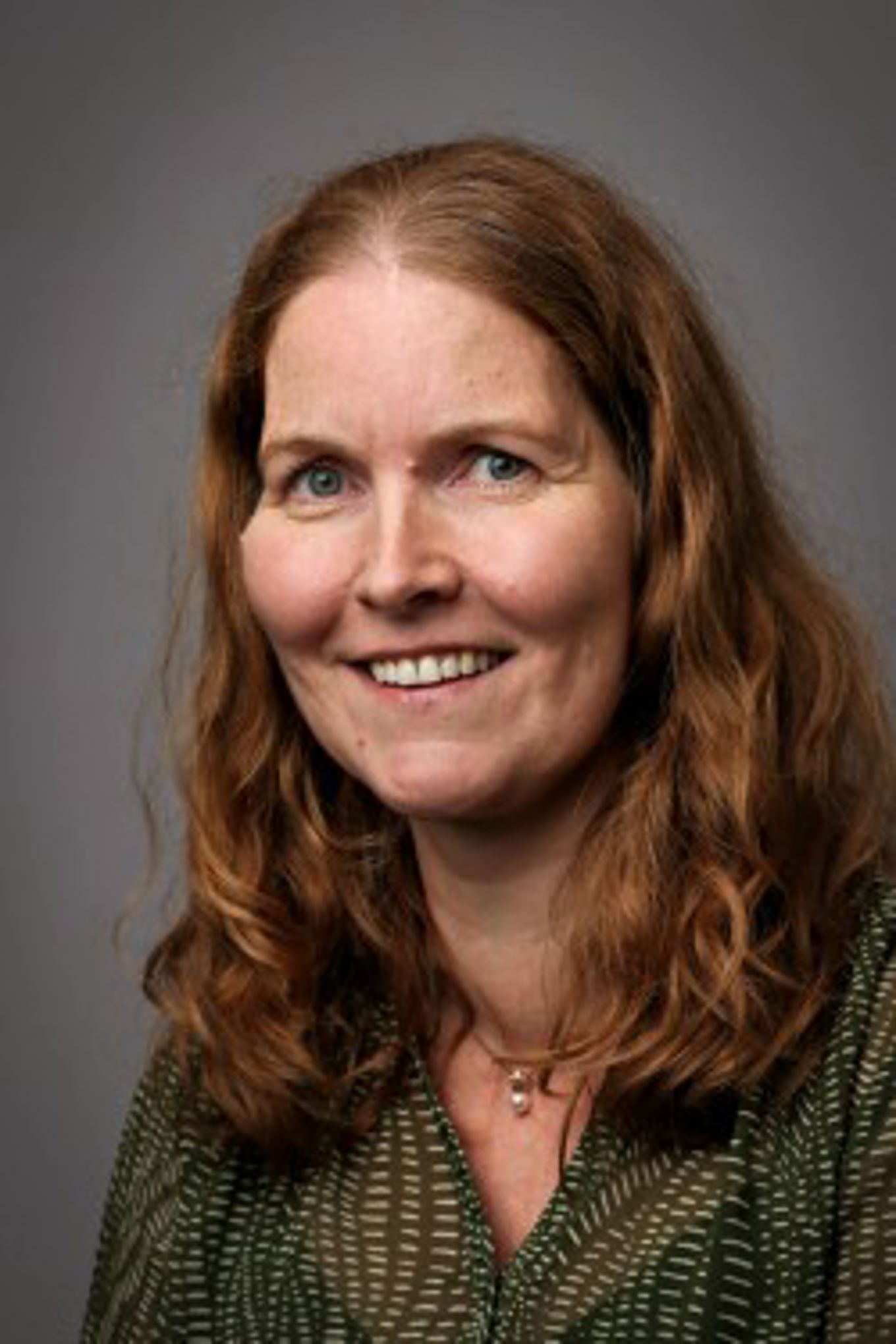 Foto: Norsk Skolefoto AS Et nærbilde av en person som smiler